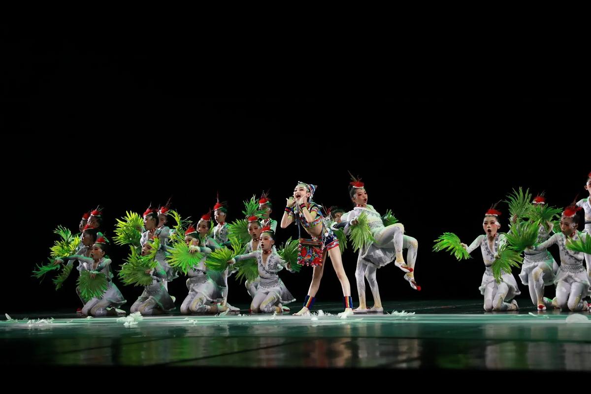 第七屆中小學(xué)生藝術(shù)展演 舞蹈類一等獎背后的創(chuàng)作風(fēng)采